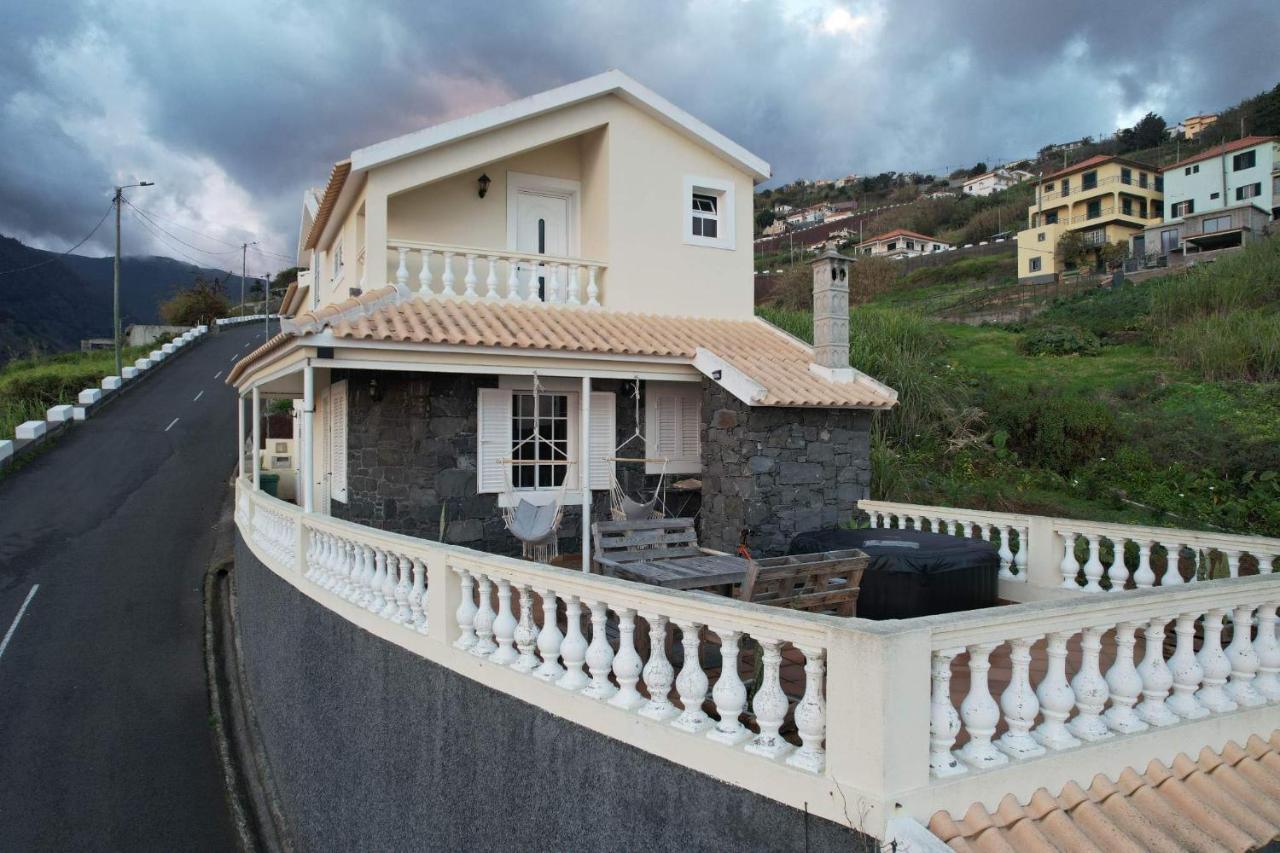 Levada Nova House Villa ปอนตา ดู โซล ภายนอก รูปภาพ
