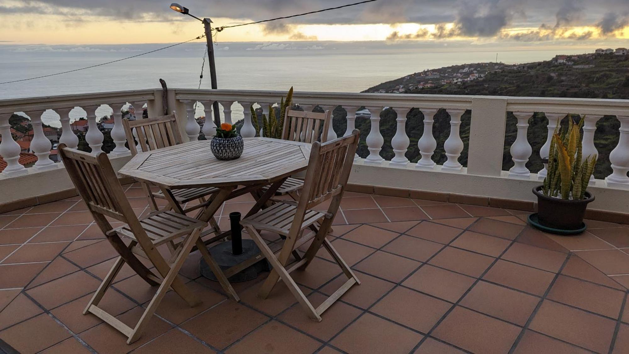 Levada Nova House Villa ปอนตา ดู โซล ภายนอก รูปภาพ