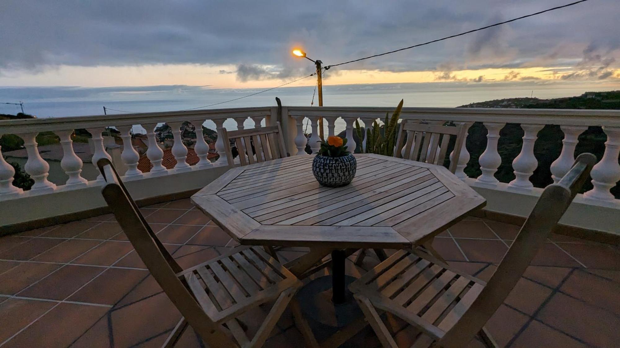 Levada Nova House Villa ปอนตา ดู โซล ภายนอก รูปภาพ